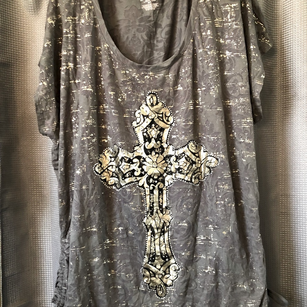Lane Bryant gray dolman sleeve side-rouched t-shirt with embellished cross.